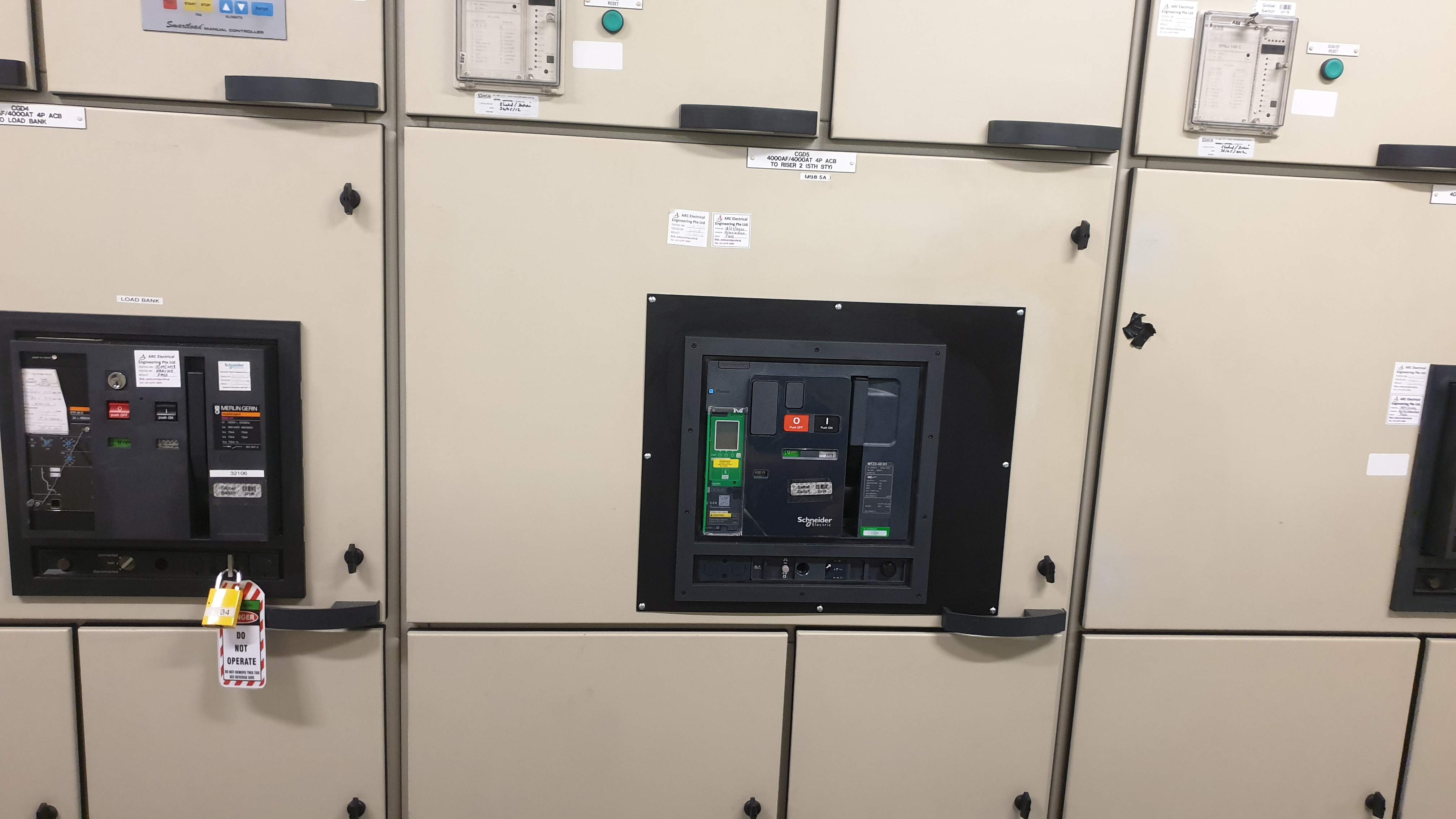 Install & Retrofit of all type of ACB, MCCB - Image 5