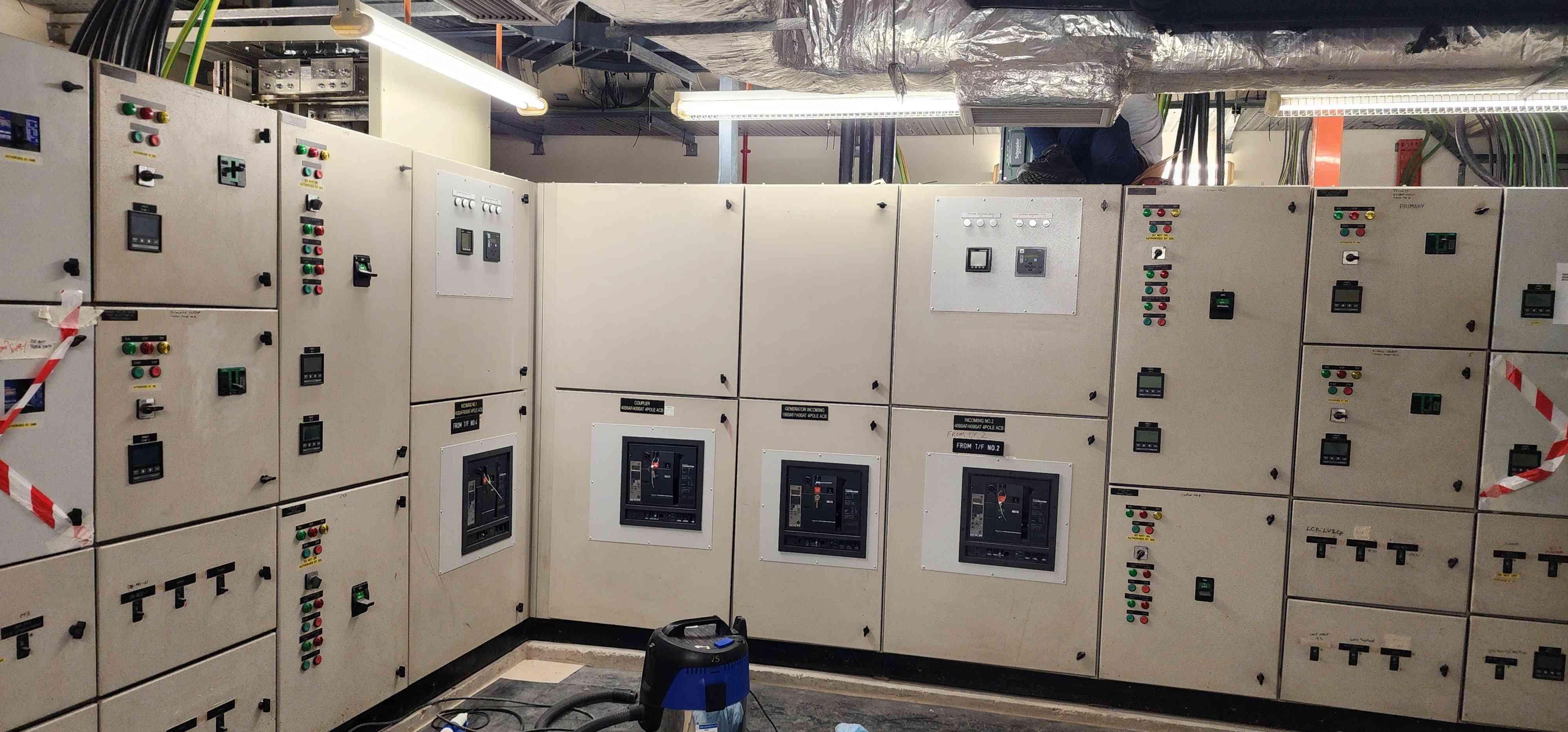 Install & Retrofit of all type of ACB, MCCB - Image 7