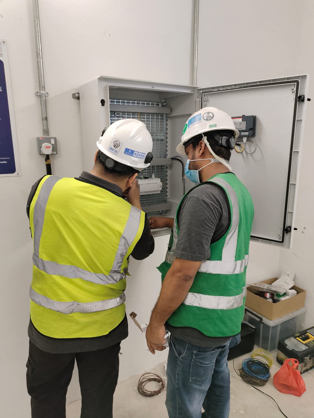 Install all type of Partial Discharge Sensor, Thermal Sensor and Heat Tag - Image 4